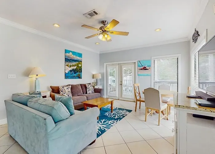 Gorgeous Coastal Townhome With Private Balcony Porch Wd And Shared Pool *